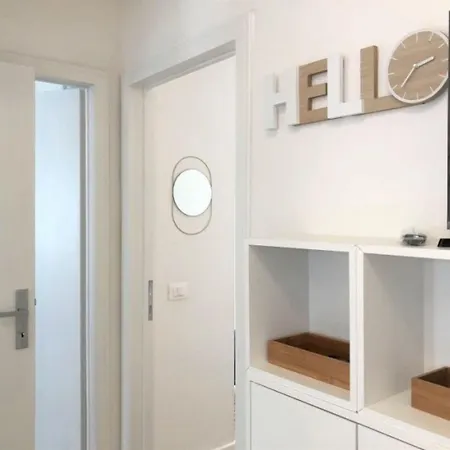 Peaceful Seaside Apartment-beahost 아파트 비비오네